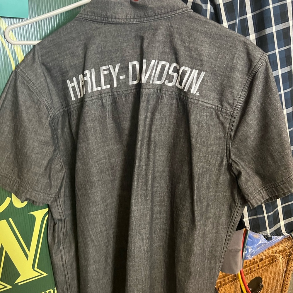 SHIRTS: HARLEY DAVIDSON logo shirts
